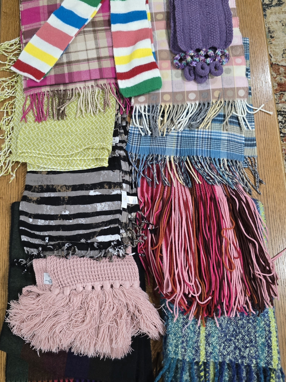 Set Of 12 Womens Scarves/wraps